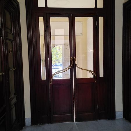 Studio Flat Trastevere Рим Екстер'єр фото