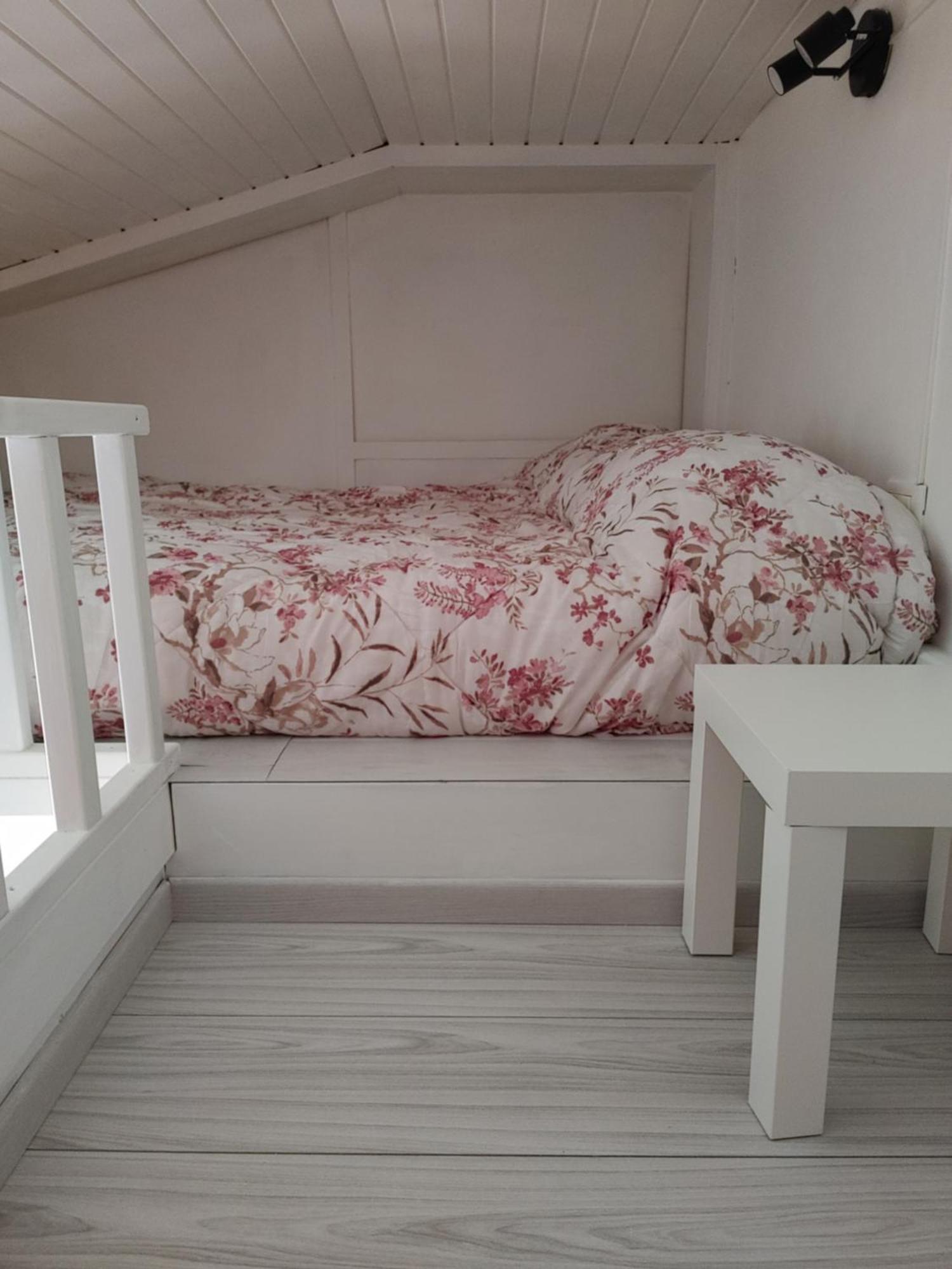 Studio Flat Trastevere Рим Екстер'єр фото